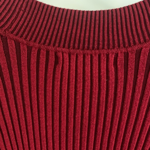 Red Ribbed V-Neck Sweater - Picture 6 of 9